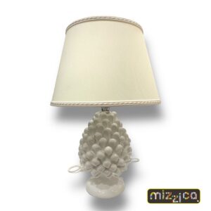 Lume Pigna in ceramica di Caltagirone.