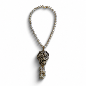 Collana con Perle e Ciondolo Barocco in Ceramica